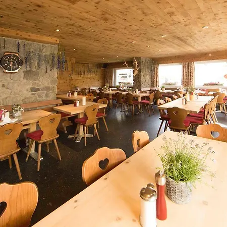 מלון Restorant Lej Da Staz