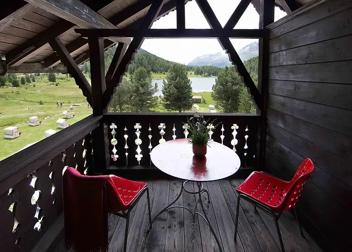 Otel Restorant Lej Da Staz 3*