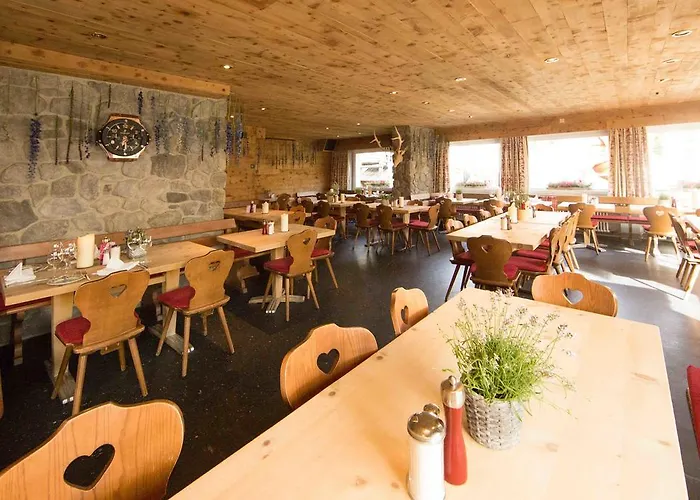 Hotel Restorant Lej Da Staz